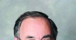 Raise a Glass: Dr. Alec Clowes Honored with Lifetime Achievement Award