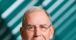 Lifetime Achievement Award to Dr. Cronenwett