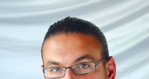 Point/Counterpoint: Should FEVAR be used for a short neck?