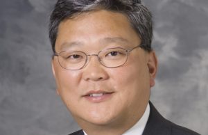 Carotid stenting demonstrates comparable short- and long-term results to endarterectomy