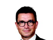 Study weighs up total transfemoral and upper extremity approaches for F/BEVAR