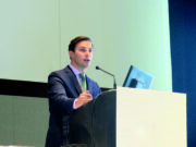 Mechanical thrombectomy demonstrates superior outcomes to anticoagulation in DVT patients, analysis of RCT and registry data shows