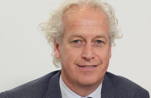 First patient enrolled in HERCULES randomized trial comparing ESAR and EVAR