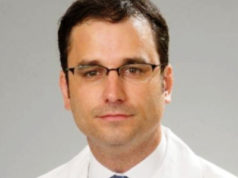 SCVS 2025: Multicenter data show favorable role for FEVAR over chimney grafts