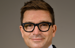 New data support role of F/BEVAR for treatment of thoracoabdominal aortic aneurysms aortic-related mortality